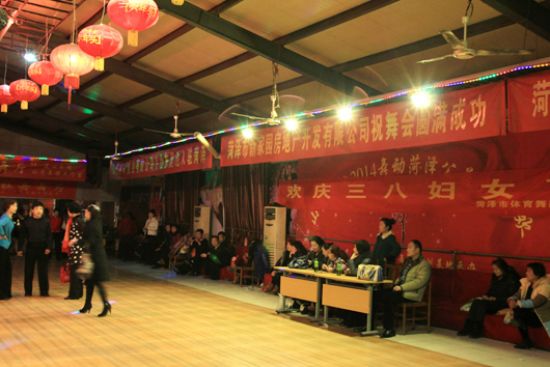 点击查看详细信息<br>标题：赛事倩影 阅读次数：1833