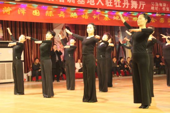 点击查看详细信息<br>标题：赛事倩影 阅读次数：1721